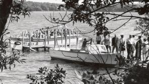 Lake Mendota’s Picnic Point in 1960. George Gurda, via UW Digital Collections